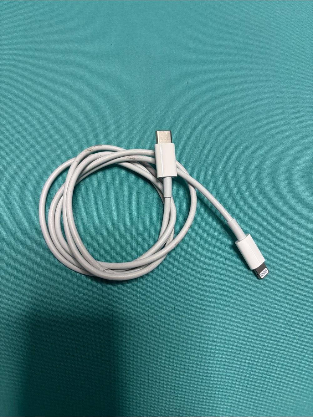 Apple White USB-C to Lightning Charging Cable